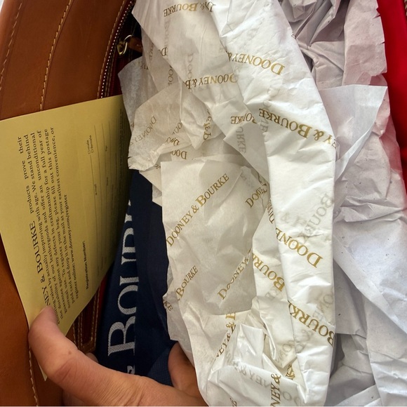 NWT Dooney & Bourke Newport Tote bag - Picture 12 of 15